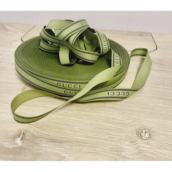 Gucci ribbon - Picture 2 of 2